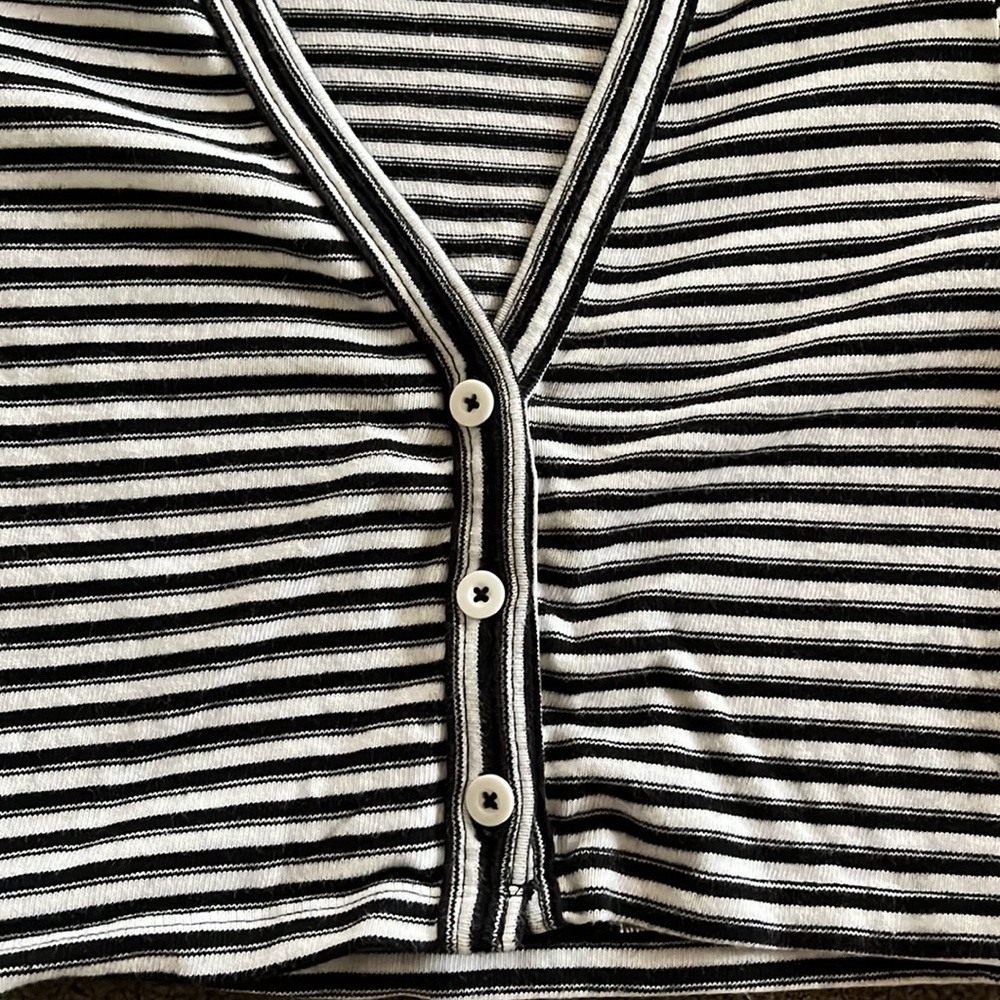 Cropped Button Down Sweater From Uo - image 2